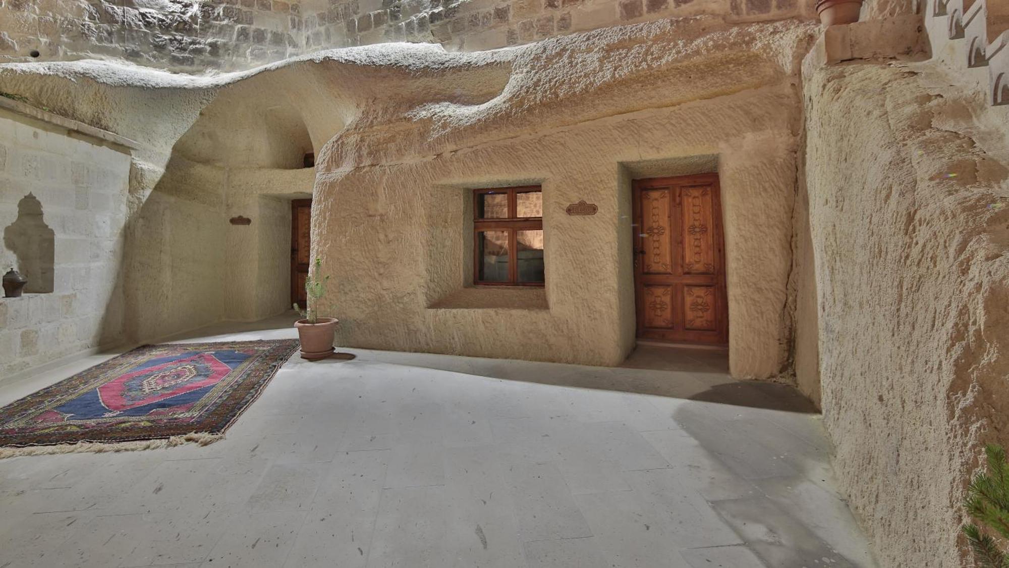 Phocas Cave Suites Goreme Room photo
